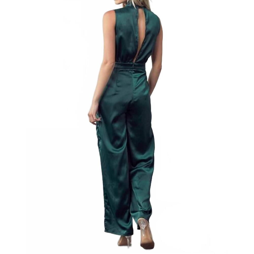 NEW REVEUSE pleated front details jumpsuit in forest green